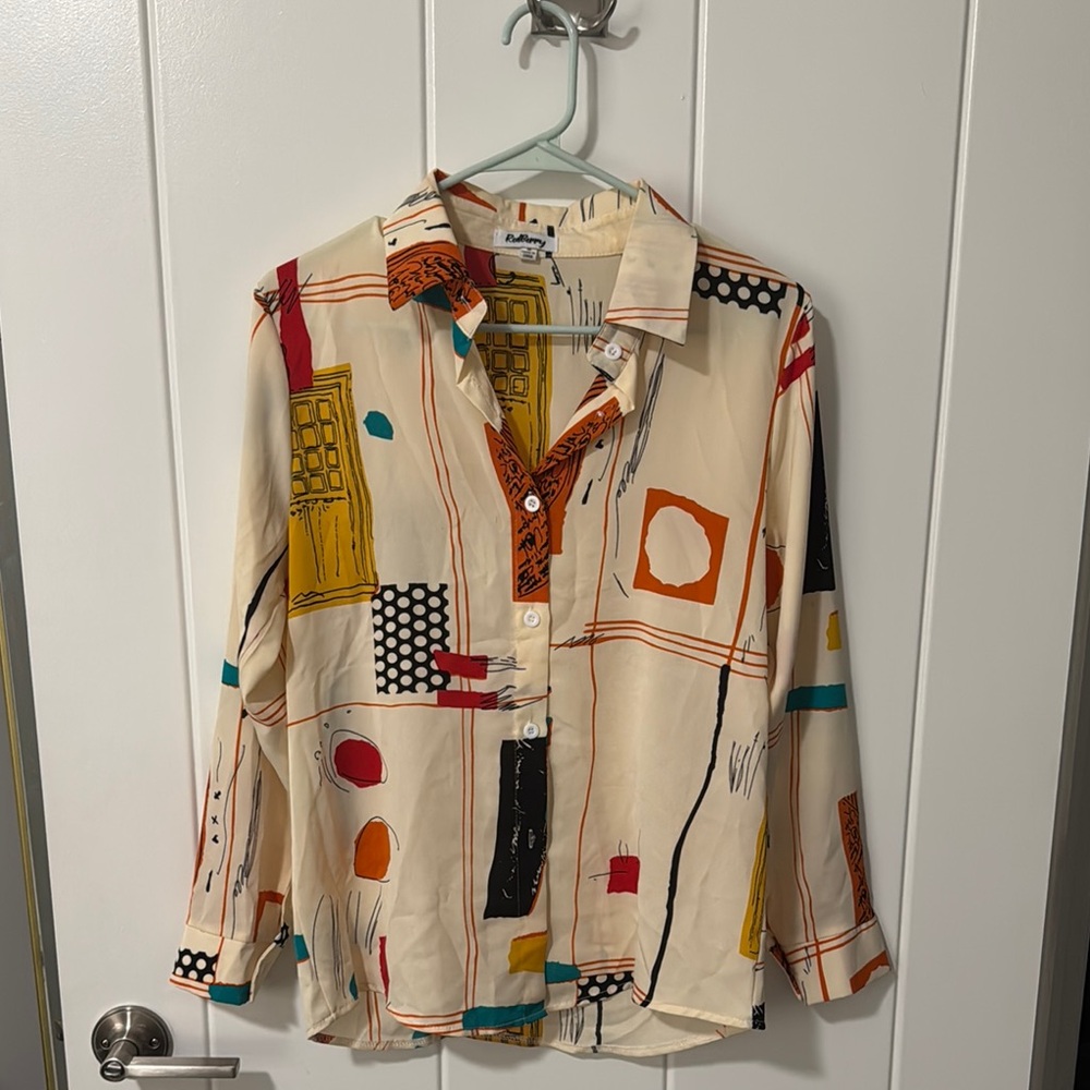 Abstract Patterned Women’s Shirt